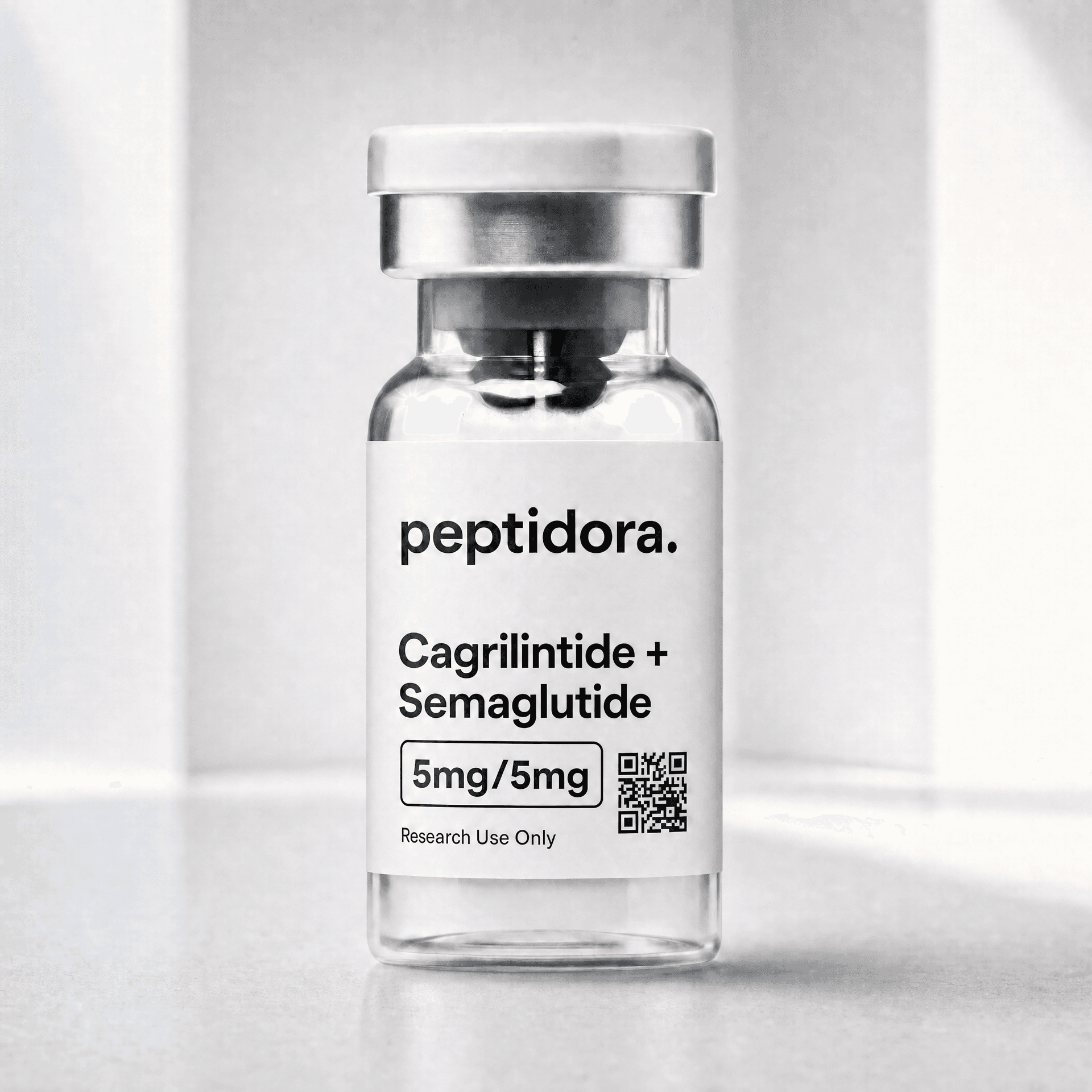 Cagrilintide + Semaglutide, 5 mg + 5 mg. Fotografía original del vial PEPTIDORA.